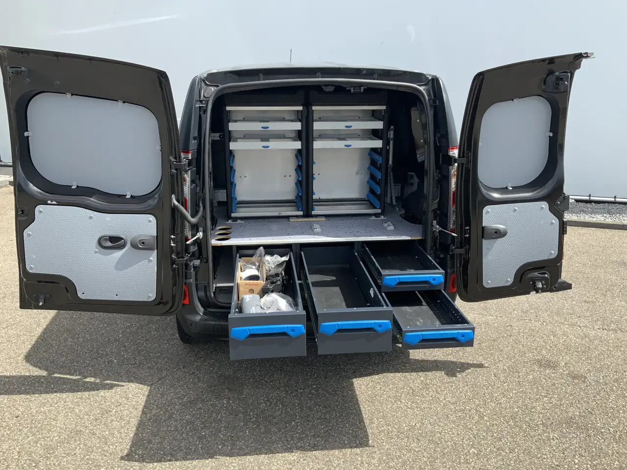 Renault Kangoo 1.5 dCi 90 Energy Comfort Plus .Sortimo Kasten Com - Small van: picture 3 Renault Kangoo 1.5 dCi 90 Energy Comfort Plus .Sortimo Kasten Com - Small van: picture 3