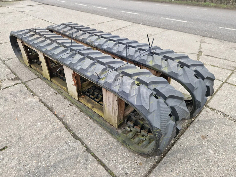 Komatsu nieuwe tracks t.b.v. PC75 tot PC88 - Track for Truck: picture 4 Komatsu nieuwe tracks t.b.v. PC75 tot PC88 - Track for Truck: picture 4