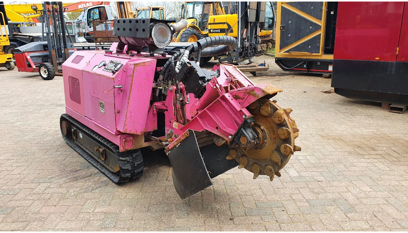 Onbekend Bandit 2900T stobben/stronkenfrees - Stump grinder: picture 1 Onbekend Bandit 2900T stobben/stronkenfrees - Stump grinder: picture 1