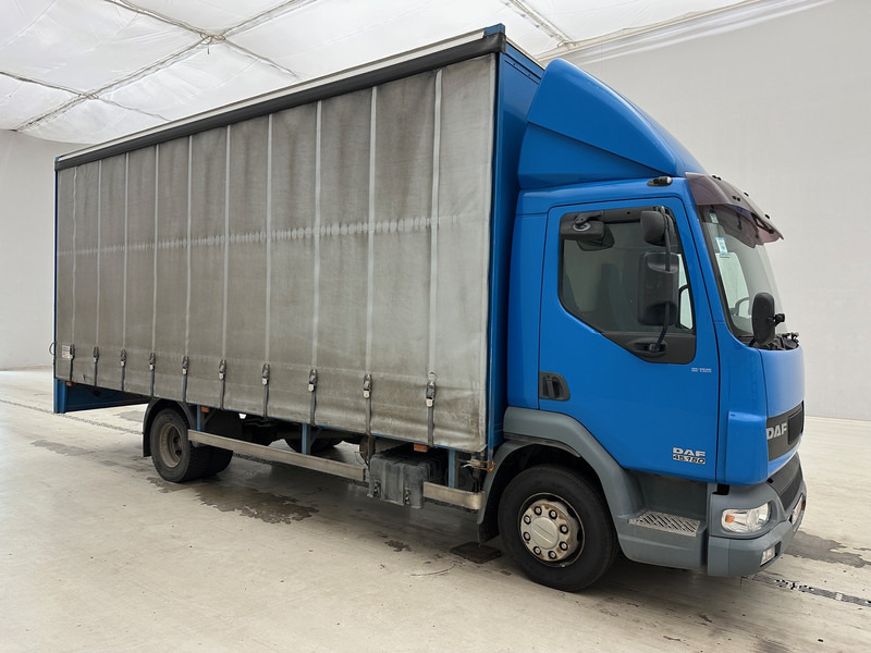 DAF LF45.150 - Curtain side truck: picture 3 DAF LF45.150 - Curtain side truck: picture 3
