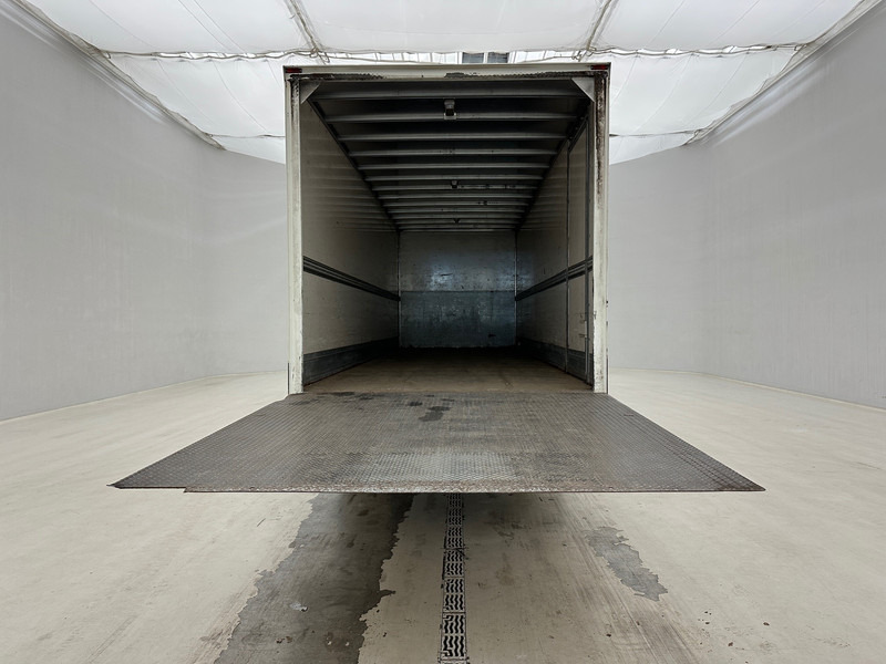 Box truck MAN TGM 18.290: picture 11