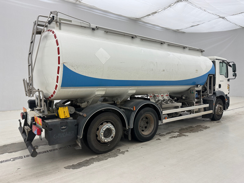MAN TGM 26.340 - 6x2 - Tanker truck: picture 4 MAN TGM 26.340 - 6x2 - Tanker truck: picture 4
