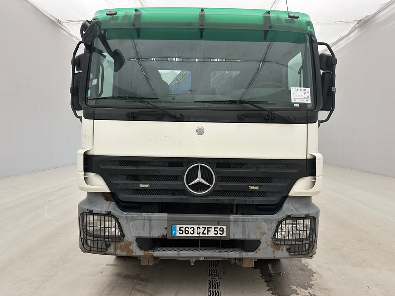 Mercedes-Benz Actros 2632 - 6x4 - Tipper, Crane truck: picture 2 Mercedes-Benz Actros 2632 - 6x4 - Tipper, Crane truck: picture 2
