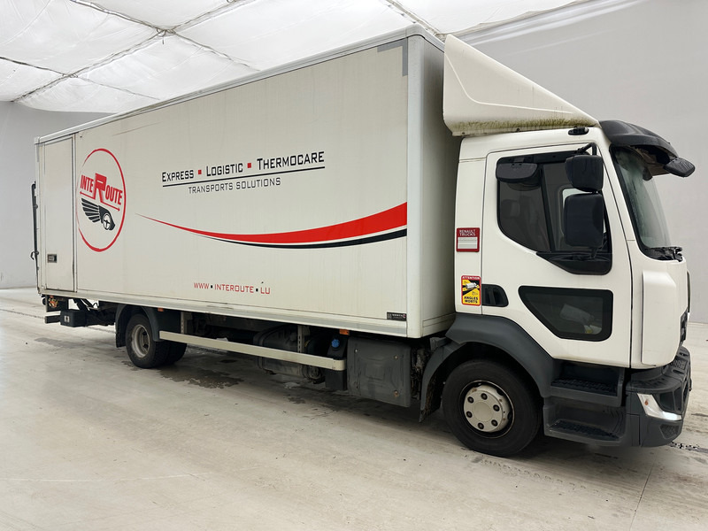 Renault D12 - Box truck: picture 4 Renault D12 - Box truck: picture 4