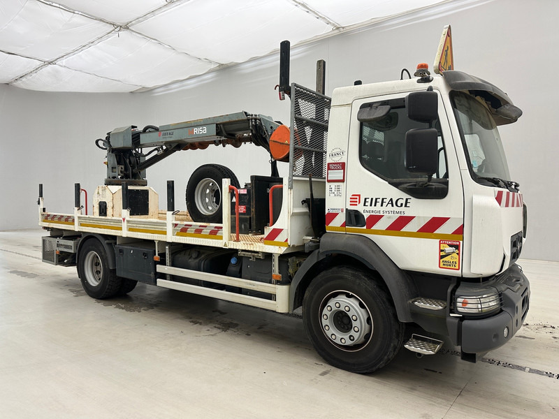 Renault D14.250 - Crane truck: picture 3 Renault D14.250 - Crane truck: picture 3