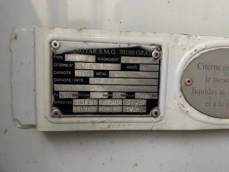 Renault Premium 310 DXi - Tanker truck: picture 4 Renault Premium 310 DXi - Tanker truck: picture 4