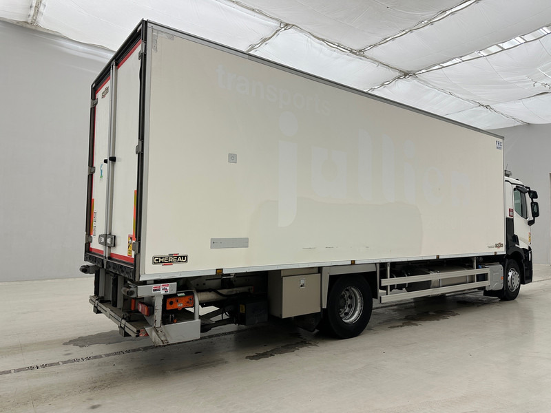 Renault T 380* - Refrigerator truck: picture 4 Renault T 380* - Refrigerator truck: picture 4