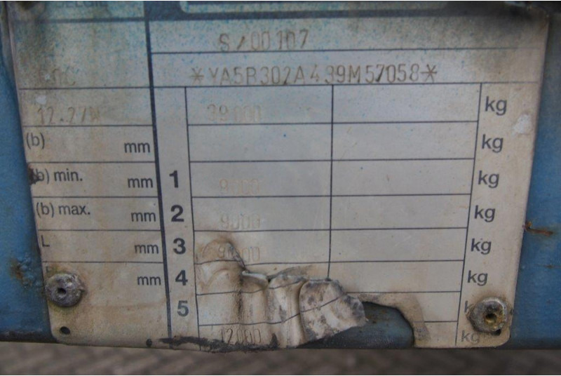 Dropside/ Flatbed semi-trailer Renders Plateau Coil: picture 13 Dropside/ Flatbed semi-trailer Renders Plateau Coil: picture 13