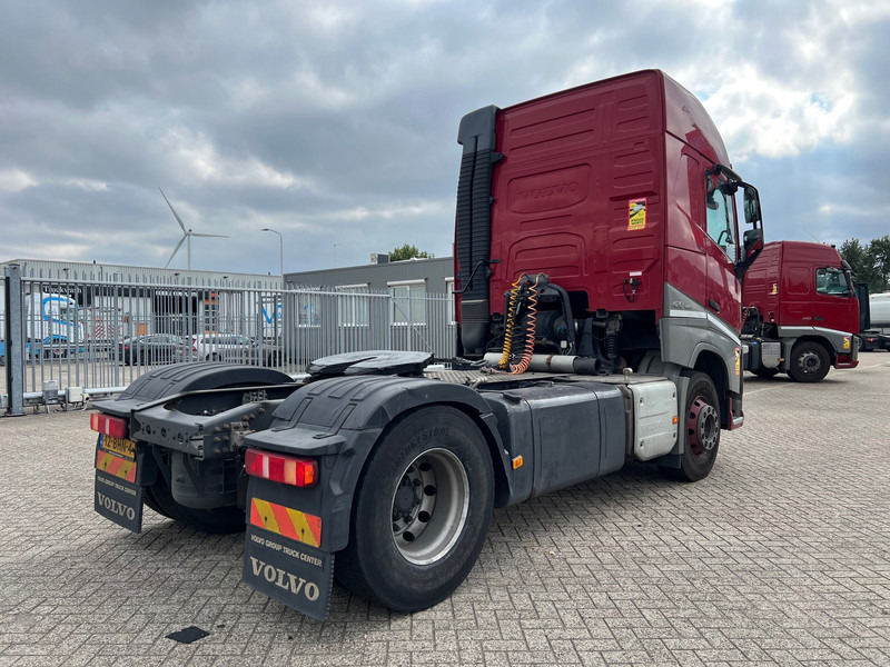 Volvo FH 420 Globetrotter - ADR - Tractor truck: picture 5 Volvo FH 420 Globetrotter - ADR - Tractor truck: picture 5