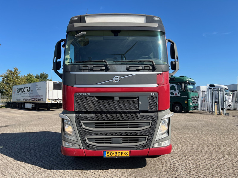 Volvo FH13.420 Globetrotter - ADR - Tractor truck: picture 2 Volvo FH13.420 Globetrotter - ADR - Tractor truck: picture 2