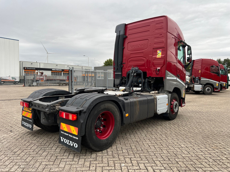 Volvo FH13.420 Globetrotter - ADR - Tractor truck: picture 4 Volvo FH13.420 Globetrotter - ADR - Tractor truck: picture 4