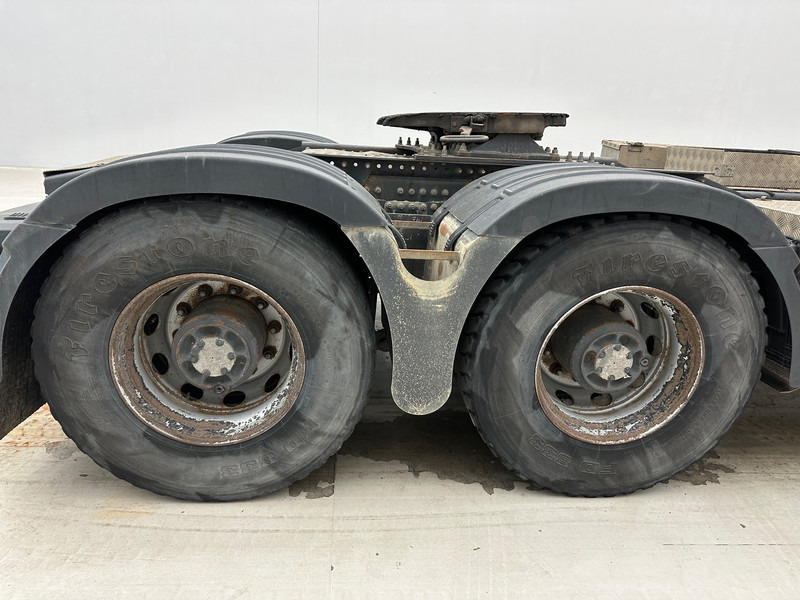 Volvo FH16.750 - 6x4 - Tractor truck: picture 4 Volvo FH16.750 - 6x4 - Tractor truck: picture 4