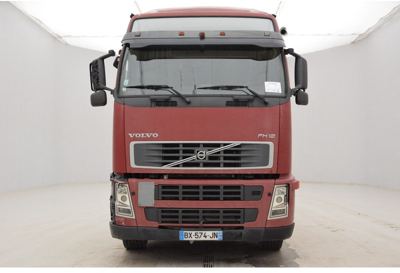 Volvo FH12.460 Globetrotter - Dropside/ Flatbed truck: picture 2 Volvo FH12.460 Globetrotter - Dropside/ Flatbed truck: picture 2