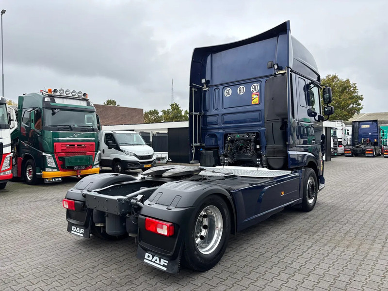 DAF XF 530 Super Spacecab Euro 6 - Tractor truck: picture 4 DAF XF 530 Super Spacecab Euro 6 - Tractor truck: picture 4