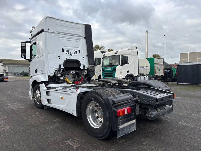 Mercedes-Benz Actros 1845 Retarder Euro 6 - Tractor truck: picture 3 Mercedes-Benz Actros 1845 Retarder Euro 6 - Tractor truck: picture 3