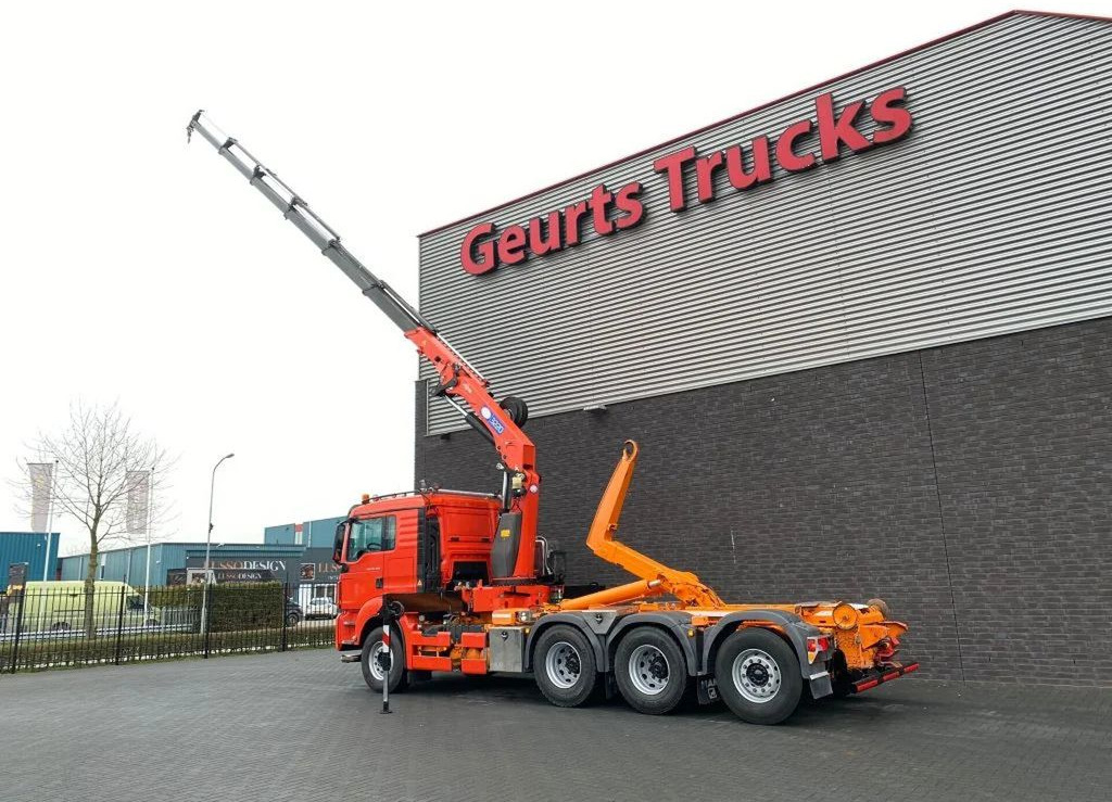MAN TGS 35.480 8X4 TRIDEM + 20 TON HAAKARM + HMF 322 - Hook lift truck, Crane truck: picture 5 MAN TGS 35.480 8X4 TRIDEM + 20 TON HAAKARM + HMF 322 - Hook lift truck, Crane truck: picture 5