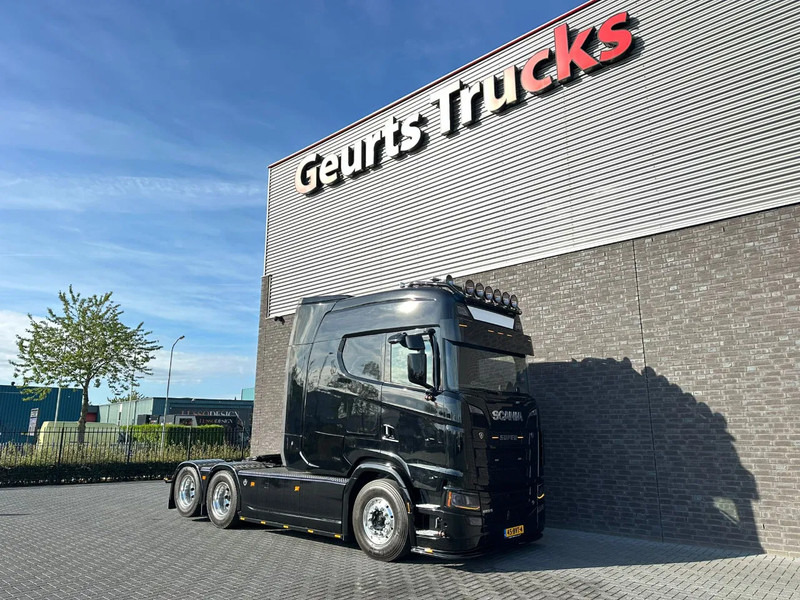 Scania S660 V8 6X2 LONGLINE SPECIAL INTERIOR BUFFL TREKKER MET HYDRAULIEK / SATTELZUG / TRACTOR UNIT / CAMIÓN - Tractor truck: picture 5 Scania S660 V8 6X2 LONGLINE SPECIAL INTERIOR BUFFL TREKKER MET HYDRAULIEK / SATTELZUG / TRACTOR UNIT / CAMIÓN - Tractor truck: picture 5