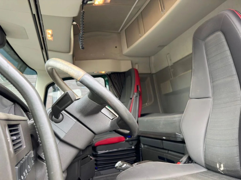 Tractor truck Volvo FH 500 6X4 TREKKER/TRACTOR/SZM EURO 6 HYDRAULIC: picture 14 Tractor truck Volvo FH 500 6X4 TREKKER/TRACTOR/SZM EURO 6 HYDRAULIC: picture 14