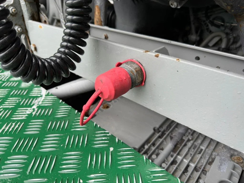 Tractor truck Volvo FH 500 6X4 TREKKER/TRACTOR/SZM EURO 6 HYDRAULIC: picture 13 Tractor truck Volvo FH 500 6X4 TREKKER/TRACTOR/SZM EURO 6 HYDRAULIC: picture 13