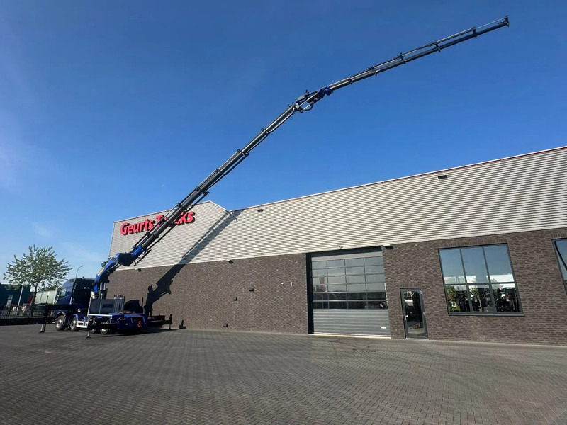 Volvo FH 540 8X4 TREKKER / BAKWAGEN MET PALFINGER PK135.002 TEC7 + JIB PJ190 KRAAN / KRAN / CRANE / GRUA - Tractor truck: picture 3 Volvo FH 540 8X4 TREKKER / BAKWAGEN MET PALFINGER PK135.002 TEC7 + JIB PJ190 KRAAN / KRAN / CRANE / GRUA - Tractor truck: picture 3