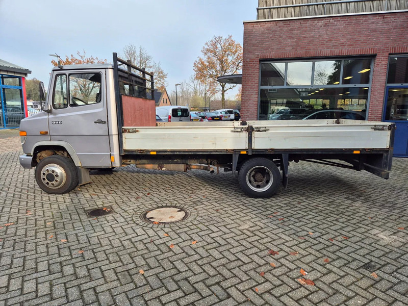 Mercedes-Benz 811... steel suspension - Dropside/ Flatbed truck: picture 4 Mercedes-Benz 811... steel suspension - Dropside/ Flatbed truck: picture 4