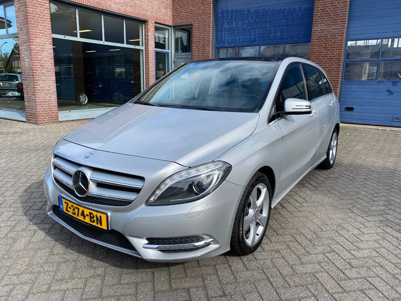 Mercedes-Benz B-Klasse 180 Ambition autom. panoramadak - SUV: picture 1 Mercedes-Benz B-Klasse 180 Ambition autom. panoramadak - SUV: picture 1