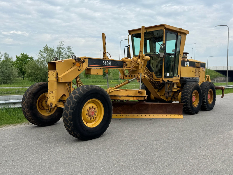 Caterpillar 140H - Grader: picture 2 Caterpillar 140H - Grader: picture 2