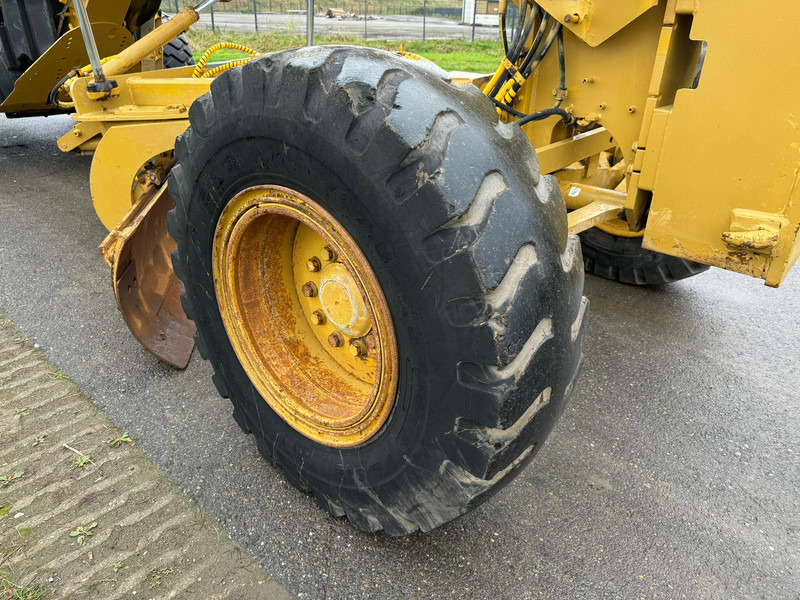 Grader Caterpillar 140M: picture 15