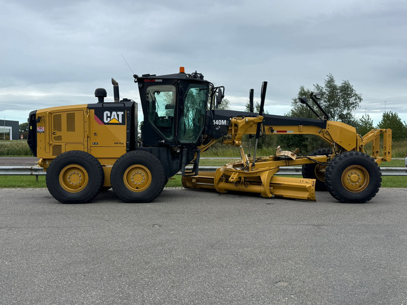 Caterpillar 140M2 - Grader: picture 5 Caterpillar 140M2 - Grader: picture 5