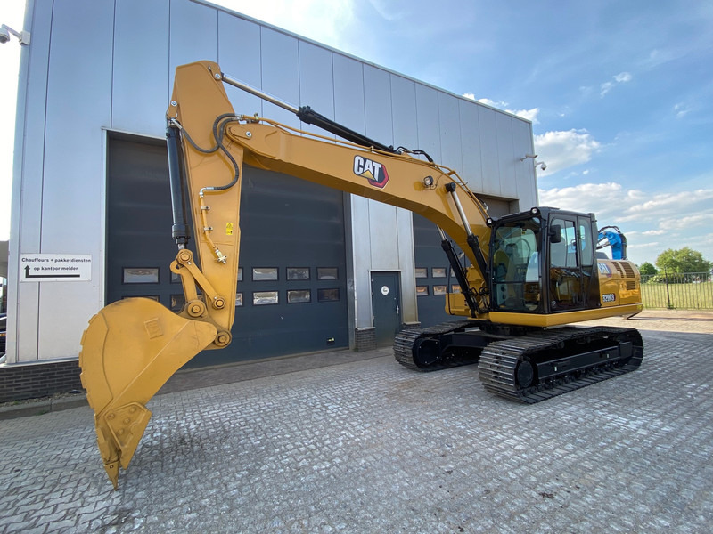 Caterpillar 320D3 - NEW / bucket with teeth / hammerlines - Excavator: picture 2 Caterpillar 320D3 - NEW / bucket with teeth / hammerlines - Excavator: picture 2