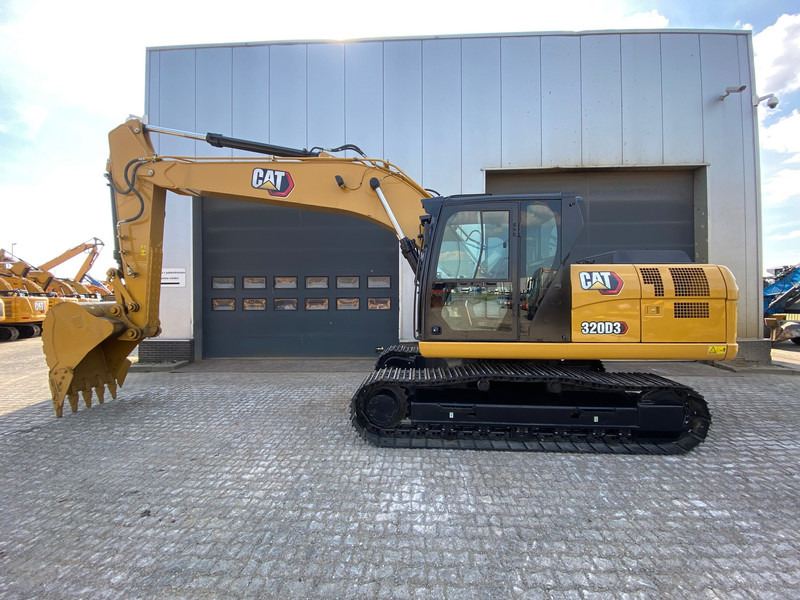 Caterpillar 320D3 - NEW / bucket with teeth / hammerlines - Excavator: picture 1 Caterpillar 320D3 - NEW / bucket with teeth / hammerlines - Excavator: picture 1