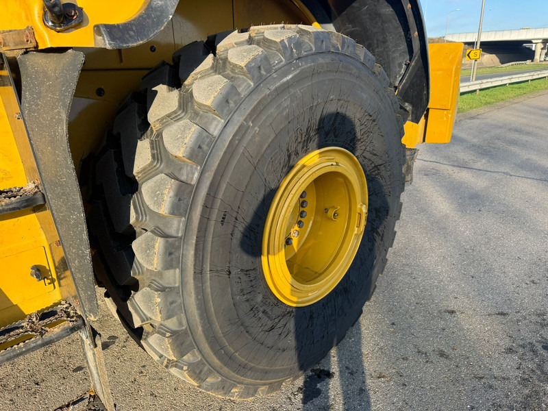 Wheel loader Caterpillar 972M XE High Lift: picture 12 Wheel loader Caterpillar 972M XE High Lift: picture 12