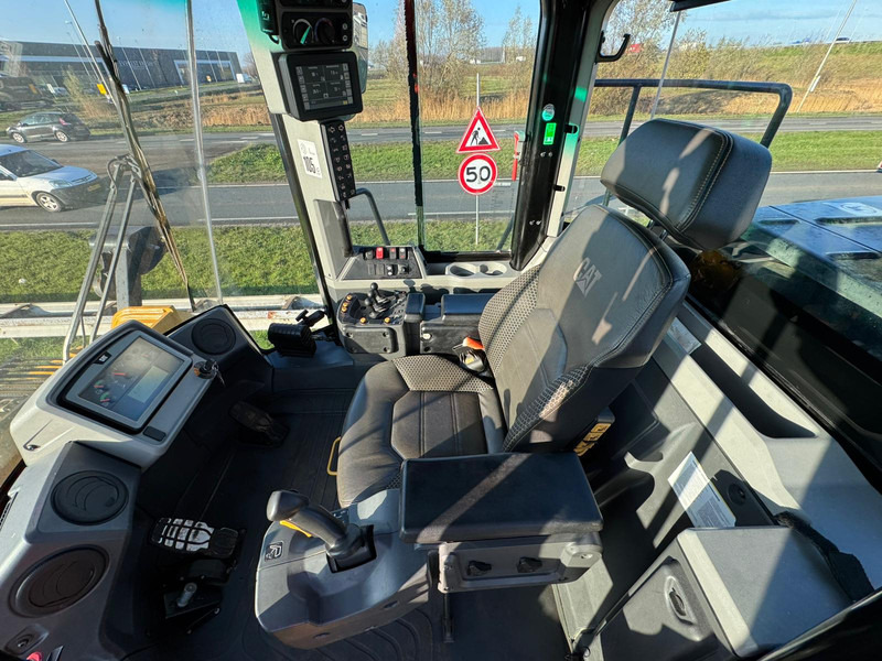 Wheel loader Caterpillar 972M XE High Lift: picture 19 Wheel loader Caterpillar 972M XE High Lift: picture 19