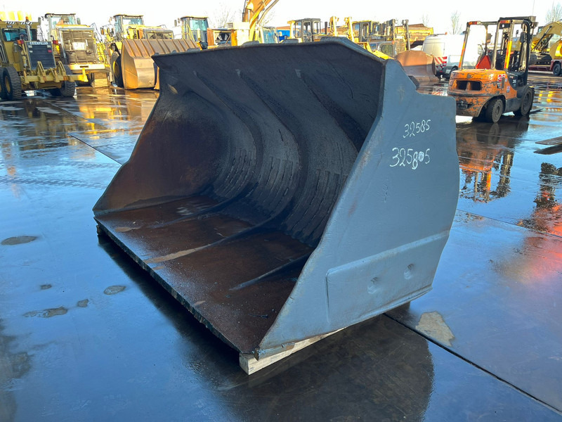Caterpillar Bucket 950 - Bucket: picture 5 Caterpillar Bucket 950 - Bucket: picture 5
