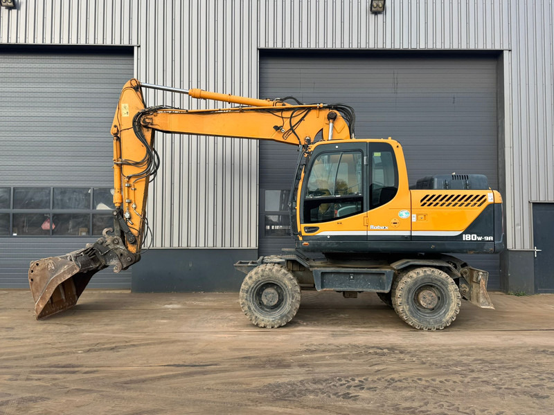 Hyundai Robex 180W-9A - Wheel excavator: picture 1 Hyundai Robex 180W-9A - Wheel excavator: picture 1