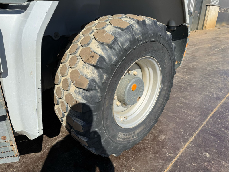 Wheel loader Kramer 8155 / Forks / bucket: picture 17