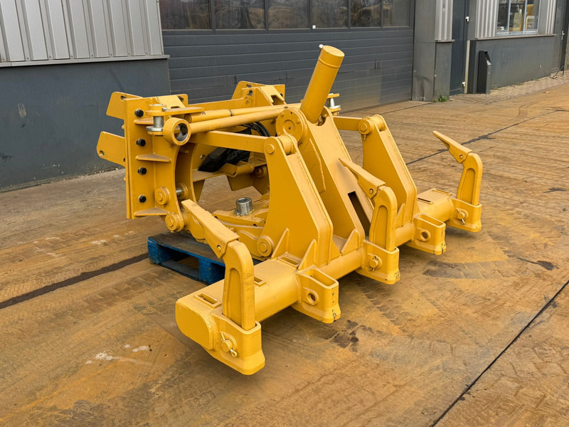 Volvo G930B - Ripper: picture 3 Volvo G930B - Ripper: picture 3