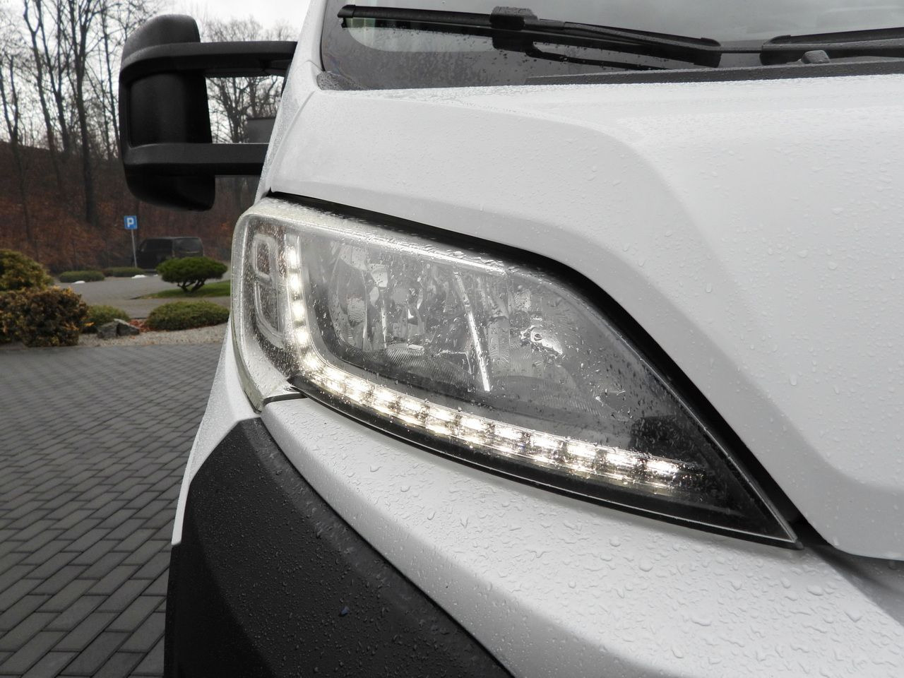 Closed box van FIAT DUCATO BOX LIFT 8 PALLETS CRUISE CONTROL NAVIGATION LED LIGHTS AIR CONDITIONING 130HP: picture 19 Closed box van FIAT DUCATO BOX LIFT 8 PALLETS CRUISE CONTROL NAVIGATION LED LIGHTS AIR CONDITIONING 130HP: picture 19