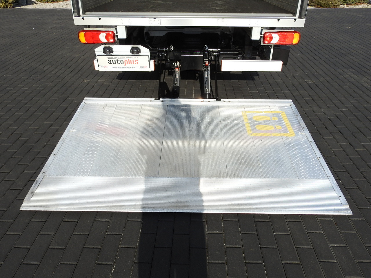 Closed box van FIAT DUCATO  BOX LIFT 8 PALLETS CRUISE CONTROL NAVIGATION LED LIGHTS AIR CONDITIONING  130HP: picture 22