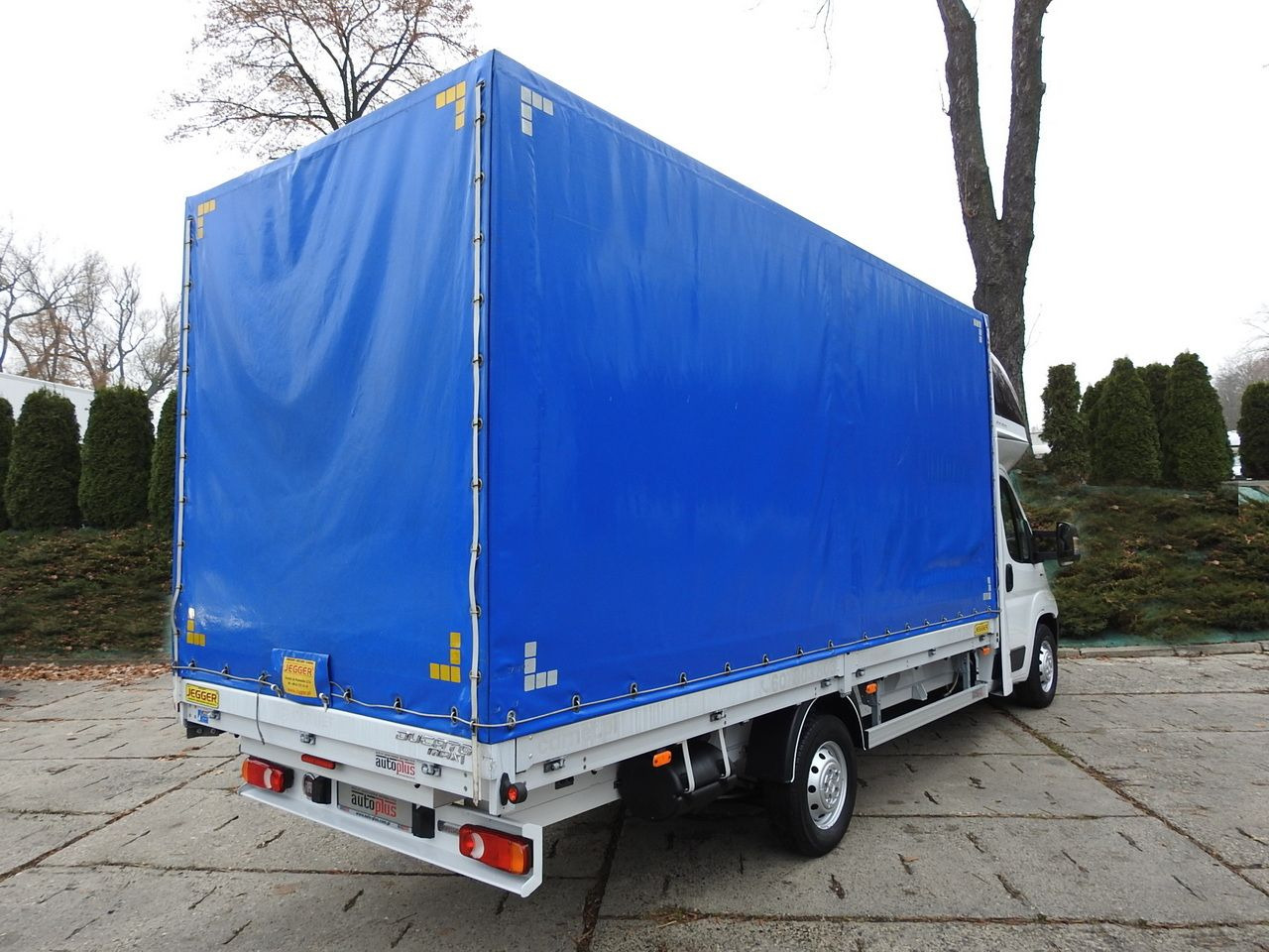 FIAT DUCATO - Curtain side van: picture 3 FIAT DUCATO - Curtain side van: picture 3