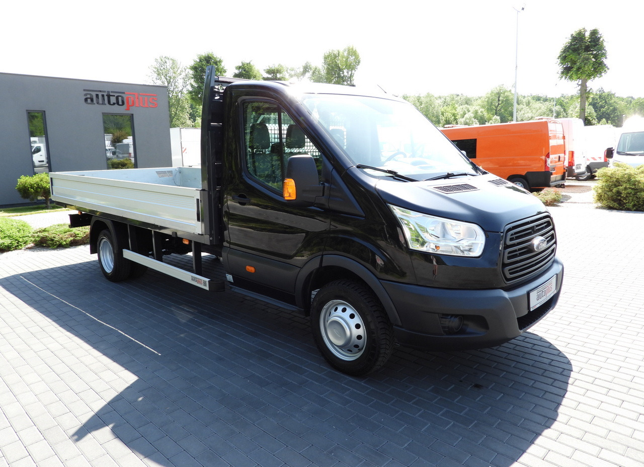 FORD TRANSIT STAKE BODY 8 PALLETS CRUISE CONTROL TWIN WHEELS AIR CONDITIONING 125HP - Open body delivery van: picture 4 FORD TRANSIT STAKE BODY 8 PALLETS CRUISE CONTROL TWIN WHEELS AIR CONDITIONING 125HP - Open body delivery van: picture 4
