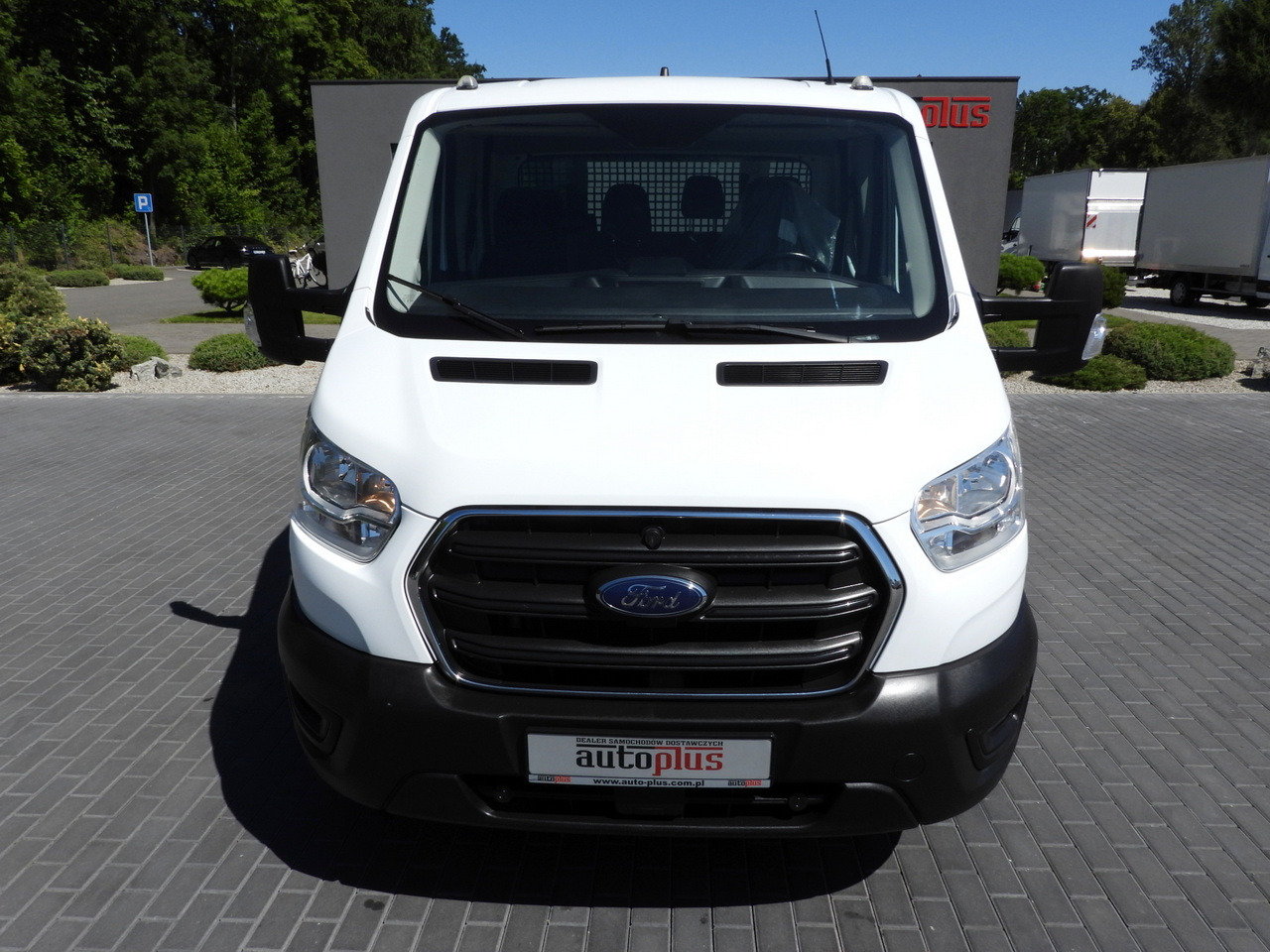 FORD TRANSIT STAKE BODY DOUBLE CABIN DOKA 7 SEATS TWIN WHEELS AIR CONDITIONING 130HP - Open body delivery van: picture 5 FORD TRANSIT STAKE BODY DOUBLE CABIN DOKA 7 SEATS TWIN WHEELS AIR CONDITIONING 130HP - Open body delivery van: picture 5