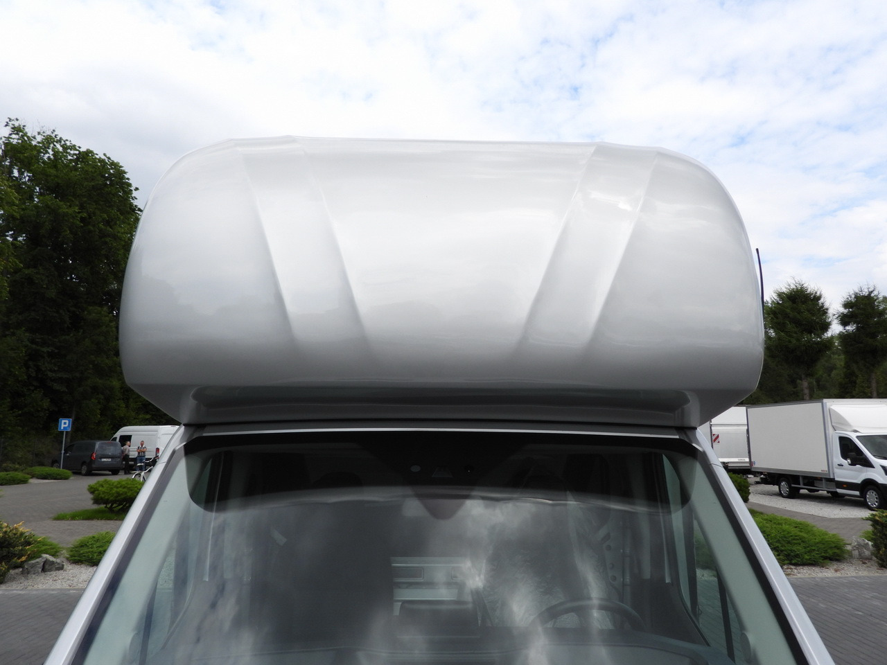 Curtain side van FORD TRANSIT TARPAULIN 10 PALLETS WEBASTO CRUISE CONTROL LED LIGHTS PNEUMATICS AIR CONDITIONING 160HP: picture 15 Curtain side van FORD TRANSIT TARPAULIN 10 PALLETS WEBASTO CRUISE CONTROL LED LIGHTS PNEUMATICS AIR CONDITIONING 160HP: picture 15