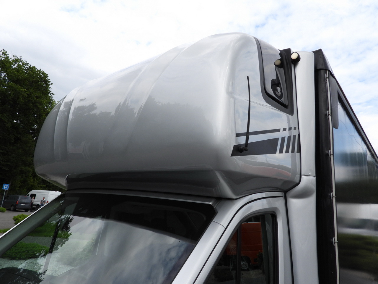 Curtain side van FORD TRANSIT TARPAULIN 10 PALLETS WEBASTO CRUISE CONTROL LED LIGHTS PNEUMATICS AIR CONDITIONING 160HP: picture 22 Curtain side van FORD TRANSIT TARPAULIN 10 PALLETS WEBASTO CRUISE CONTROL LED LIGHTS PNEUMATICS AIR CONDITIONING 160HP: picture 22