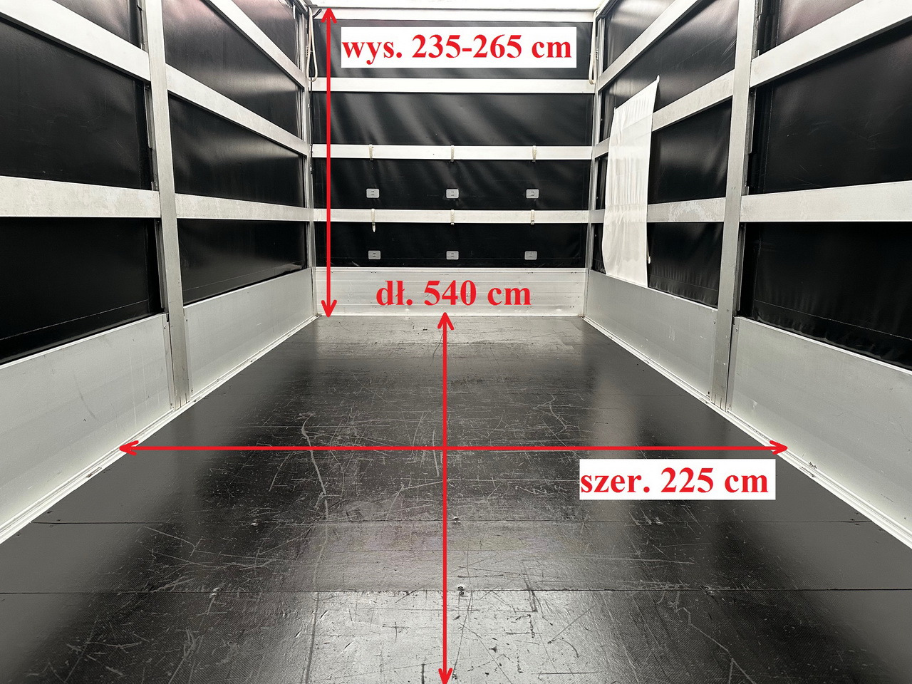 Curtain side van FORD TRANSIT TARPAULIN 10 PALLETS WEBASTO CRUISE CONTROL LED LIGHTS PNEUMATICS AIR CONDITIONING 160HP: picture 12 Curtain side van FORD TRANSIT TARPAULIN 10 PALLETS WEBASTO CRUISE CONTROL LED LIGHTS PNEUMATICS AIR CONDITIONING 160HP: picture 12