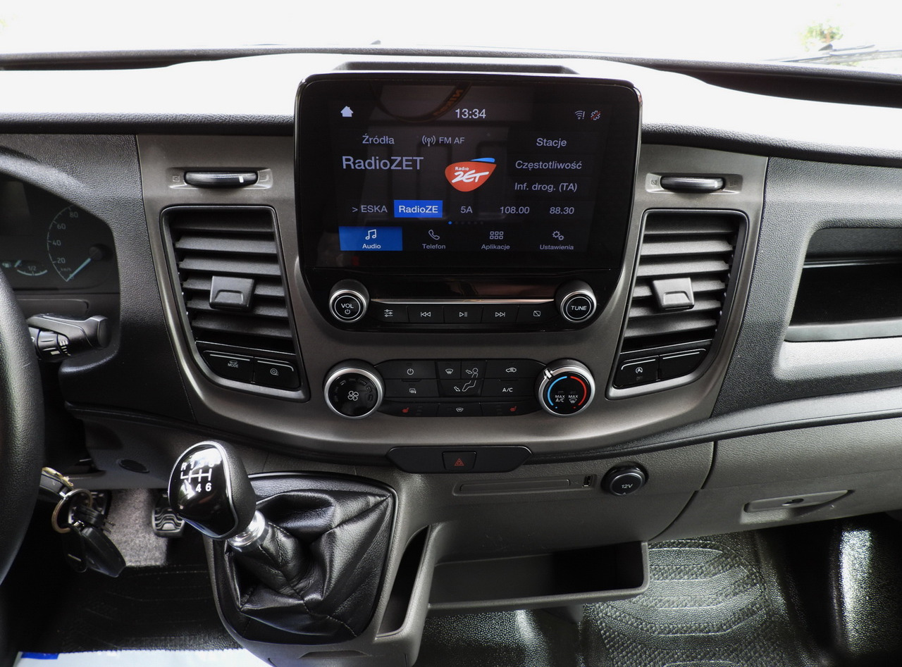 Curtain side van FORD TRANSIT TARPAULIN 10 PALLETS WEBASTO CRUISE CONTROL LED LIGHTS PNEUMATICS AIR CONDITIONING 160HP: picture 37 Curtain side van FORD TRANSIT TARPAULIN 10 PALLETS WEBASTO CRUISE CONTROL LED LIGHTS PNEUMATICS AIR CONDITIONING 160HP: picture 37