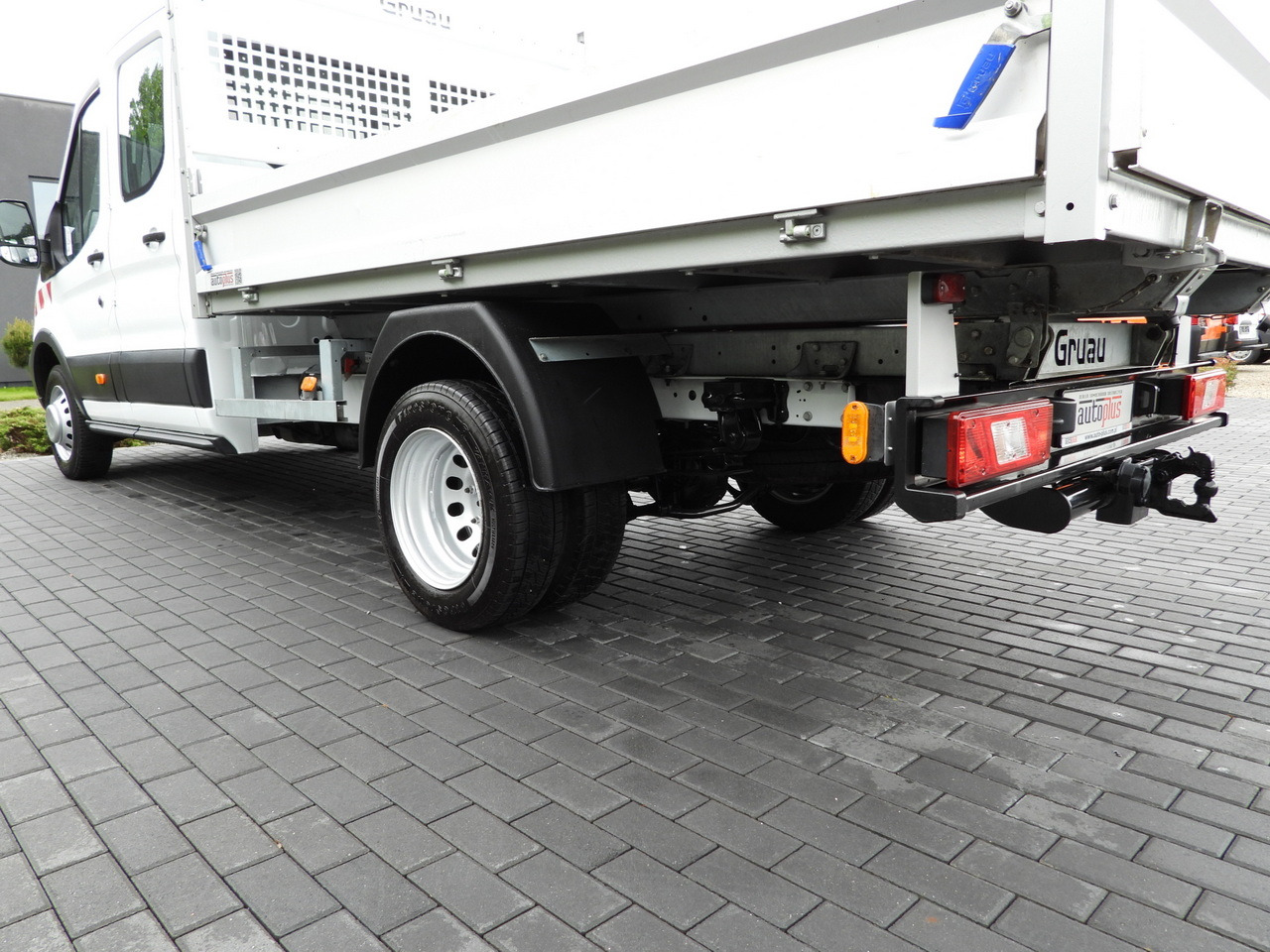Tipper van FORD TRANSIT TIPPER DOUBLE CABIN DOKA 6 SEATS CRUISE CONTROL AIR CONDITIONING TWIN WHEELS  170HP: picture 15