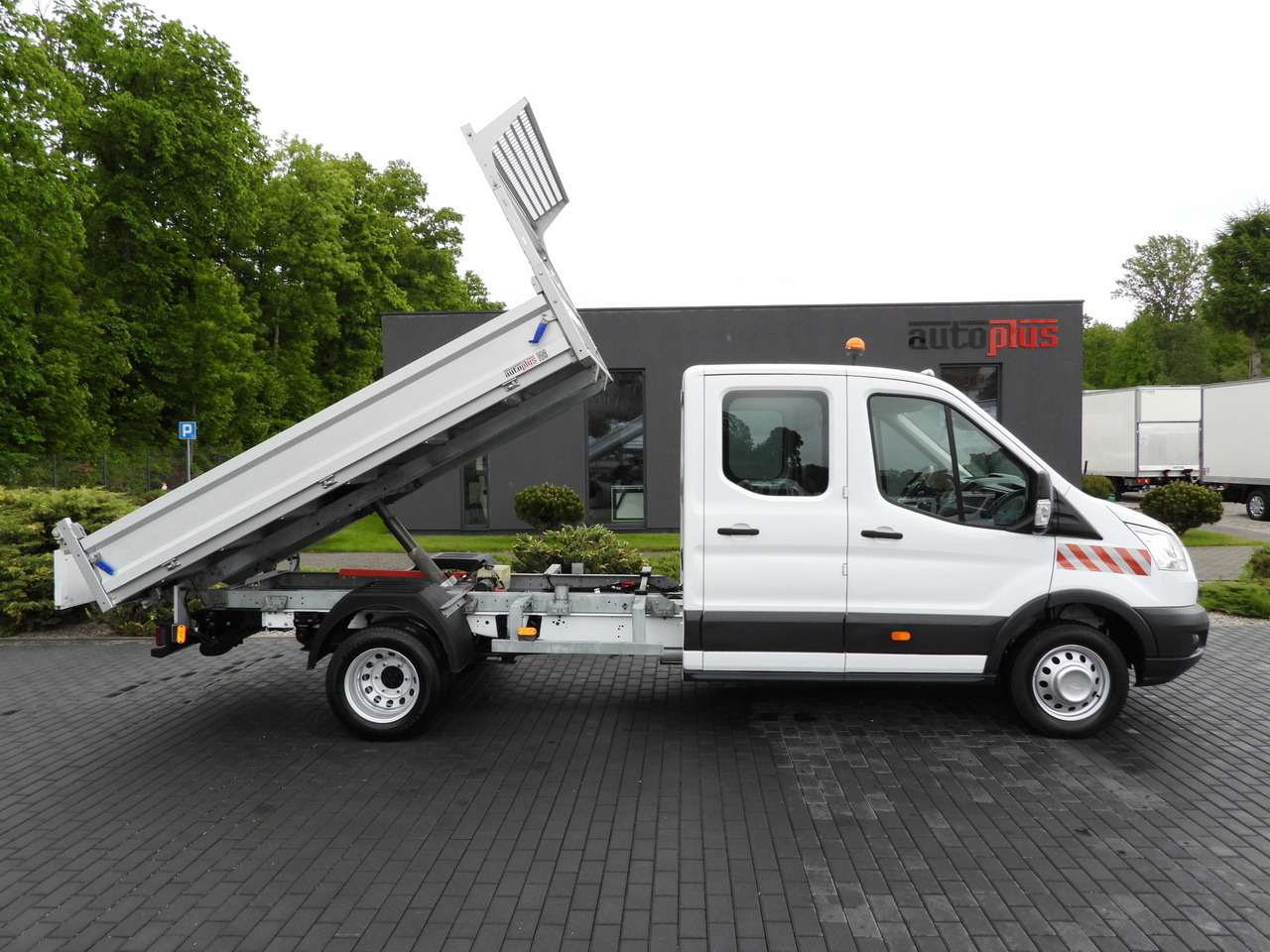 Tipper van FORD TRANSIT TIPPER DOUBLE CABIN DOKA 6 SEATS CRUISE CONTROL AIR CONDITIONING TWIN WHEELS  170HP: picture 7