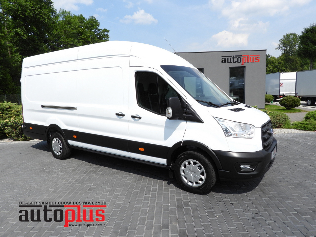FORD TRANSIT  VAN CRUISE CONTROL LED LIGHTS AIR CONDITIONING  130HP - Panel van: picture 1 FORD TRANSIT  VAN CRUISE CONTROL LED LIGHTS AIR CONDITIONING  130HP - Panel van: picture 1