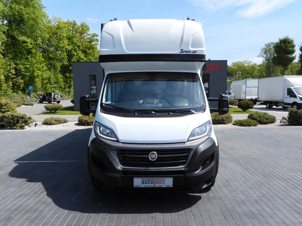 Fiat DUCATO PRITSCHE PLANE 10 PALETTEN WEBASTO A/C Fiat DUCATO PRITSCHE PLANE 10 PALETTEN WEBASTO A/C - Curtain side van: picture 5 Fiat DUCATO PRITSCHE PLANE 10 PALETTEN WEBASTO A/C Fiat DUCATO PRITSCHE PLANE 10 PALETTEN WEBASTO A/C - Curtain side van: picture 5